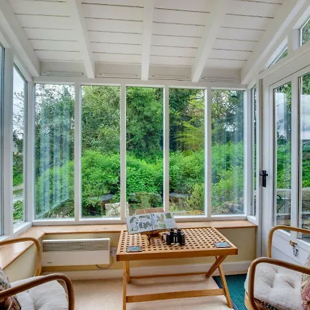 Casa de Férias Plush Holiday In Crosby Lake District With Garden *